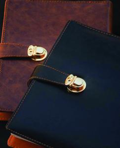 سالنامه وزیری ارگانایزر قفل دار اسکرین | کد P15